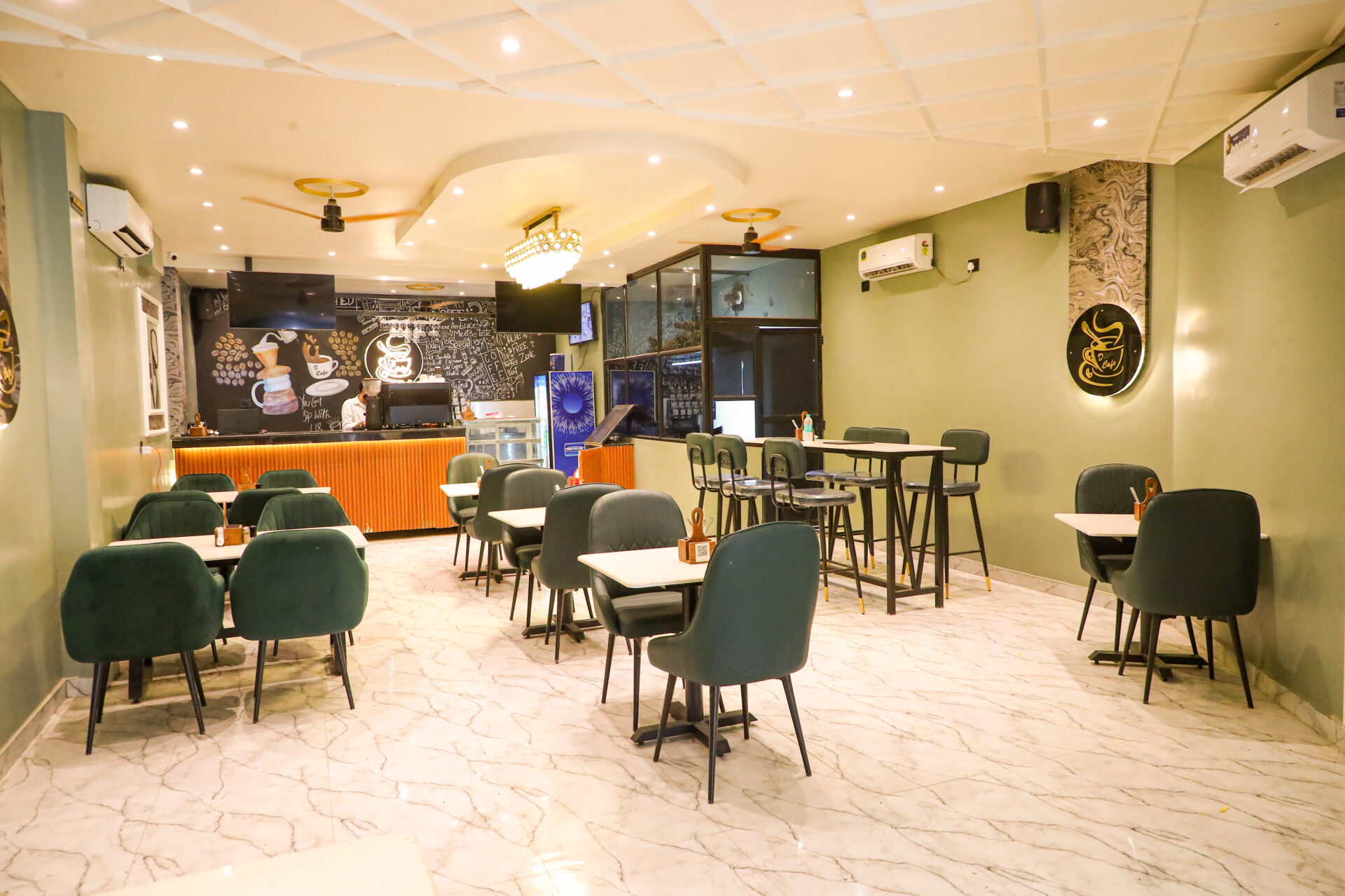 Best Snacks and Coffee Near Rajendernagar – Try D Cafe Today